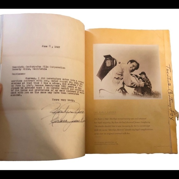 Marilyn Monroe Coffee Table Book Treasures Personal Archives Hardcover 2008 - Picture 5 of 11